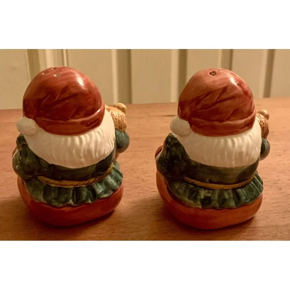 Vintage Home For The Holidays Santa Holding Bear & Tree Salt & Pepper Shaker Set